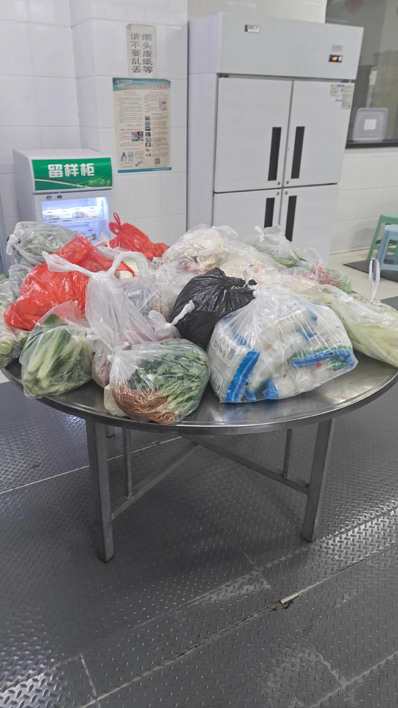 贵州商贸公司的市场动态与趋势分析